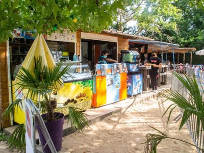 Cliquez pour découvrir toutes les photos de l'ÉTABLISSEMENT ! camping Paradis Aubeterre Sur Dronne photo 8