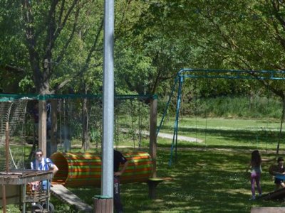 Cliquez pour découvrir toutes les photos de l'ÉTABLISSEMENT ! camping Le Peyrolais photo 2