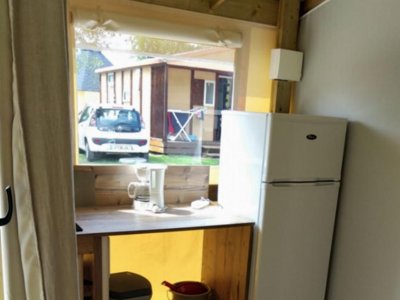 Cliquez pour découvrir toutes les photos de l'HÉBERGEMENT ! tente en toile et bois - Les Mancellieres photo 2
