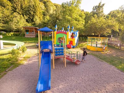 Cliquez pour découvrir toutes les photos de l'ÉTABLISSEMENT ! camping Les Vernières photo 18