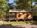 Cliquez pour découvrir toutes les photos de l'HÉBERGEMENT ! tente en toile et bois - camping Les Vernières photo 2