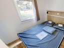 Cliquez pour découvrir toutes les photos de l'HÉBERGEMENT ! bungalow - camping Les Vernières photo 2