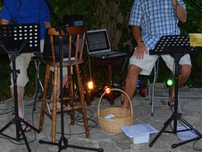 camping Château De Lacomté photo 12