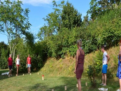 camping Château De Lacomté photo 9