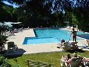 Camping Pas Cher vous présente avec son site Officiel campingpascher.fr, le Camping Château De Lacomté classé 4 étoiles, situé sur la commune de Carlucet dans le département Lot (Midi Pyrénées) en France. Le camping Château De Lacomté vous propose un hébergement de type chalet de 28 m². Cet hébergement propose plus de 97 dates différentes pour réserver ! Pour dévouvrir la période la moins chère, consultez la rubrique 'Tarifs' et sélectionnez votre mois de départ. L'établissement vous propose 3 autres types d'hébergements. Découvrez tous nos séjours à petits prix dans la commune et aux alentours de Carlucet du département : Lot (Midi Pyrénées). Les Avis clients pour le Camping Château De Lacomté sont de 7 sur 10. Piscine extérieure, Animations familiales, Canoë-kayak, Court de tennis, Cyclisme, Golf, Pétanque, Randonnée, Bar, Restaurant, Supermarché,... En savoir plus : cliquez-ICI.