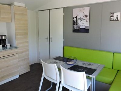 Cliquez pour découvrir toutes les photos de l'HÉBERGEMENT ! mobil-home - Les Terrasses Provençales photo 3