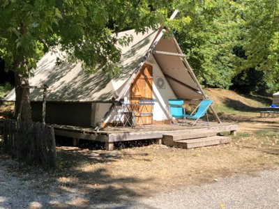 tente en toile et bois - Les Terrasses Provençales photo 2
