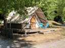 tente en toile et bois - camping Les Terrasses Provençales photo 2