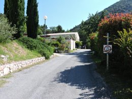 Camping Pas Cher vous présente avec son site Officiel campingpascher.fr, le Camping Les Terrasses Provençales classé 4 étoiles, situé sur la commune de Venterol dans le département Drome (Rhône Alpes) en France. Le camping Les Terrasses Provençales, vous présente un hébergement de type mobil-home de 27 m² et télévision. Le camping Les Terrasses Provençales vous propose du sam. 19 septembre au sam. 26 septembre 2026 pour 7 nuits à 385€. Cette location propose 108 dates différentes pour réserver votre séjour. Découvrez également les 9 autres gammes d'hébergements du camping. Les Avis clients pour le Camping Les Terrasses Provençales sont excellents avec une note moyenne de 8 sur 10. Piscine chauffée, Piscine extérieure, Animations familiales, Aire de jeux enfants, Cyclisme, Ping-pong, Piscine, Pétanque, Randonnée, Structure gonflable enfants, Terrain de volley-ball, Dépôt de pain, Plats à emporter, Restaurant, Snack/Bar, Supermarché, Épicerie,... En savoir plus : cliquez-ICI.