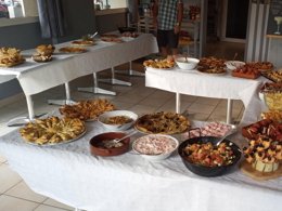 Camping Pas Cher vous présente avec son site Officiel campingpascher.fr, le Camping Les Terrasses Provençales classé 4 étoiles, situé sur la commune de Venterol dans le département Drome (Rhône Alpes) en France. Le camping Les Terrasses Provençales, vous présente un hébergement de type mobil-home de 30 m² et télévision. Le camping Les Terrasses Provençales vous propose du sam. 19 septembre au sam. 26 septembre 2026 pour 7 nuits à 405€. Cette location propose 107 dates différentes pour réserver votre séjour. Découvrez également les 9 autres gammes d'hébergements du camping. Les Avis clients pour le Camping Les Terrasses Provençales sont excellents avec une note moyenne de 8 sur 10. Piscine chauffée, Piscine extérieure, Animations familiales, Aire de jeux enfants, Cyclisme, Ping-pong, Piscine, Pétanque, Randonnée, Structure gonflable enfants, Terrain de volley-ball, Dépôt de pain, Plats à emporter, Restaurant, Snack/Bar, Supermarché, Épicerie,... En savoir plus : cliquez-ICI.