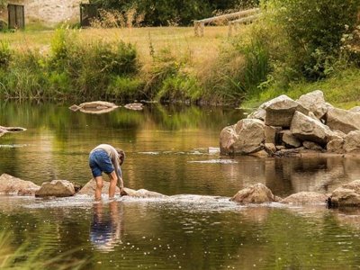 Cliquez pour découvrir toutes les photos de l'ÉTABLISSEMENT ! camping Aux Portes Des Mille Sources photo 24
