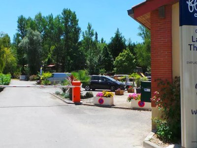 camping Flower  Le Lac De Thesauque photo 4