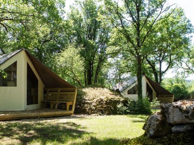 tente en toile et bois - Domaine La Faurie photo 2