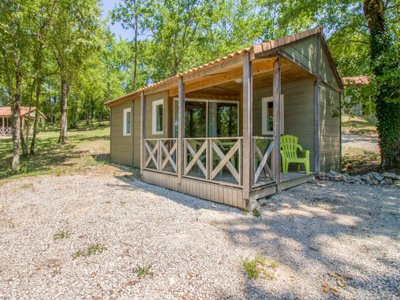 Cliquez pour découvrir toutes les photos de l'HÉBERGEMENT ! chalet - Domaine La Faurie photo 2