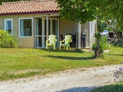 Cliquez pour découvrir toutes les photos de l'HÉBERGEMENT ! chalet - Domaine La Faurie photo 2