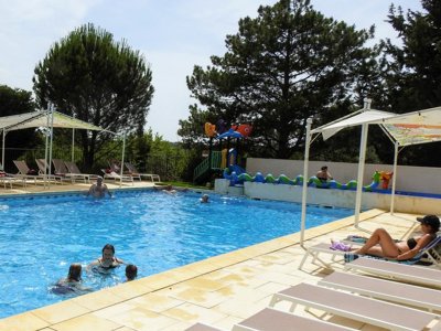 Cliquez pour découvrir toutes les photos de l'ÉTABLISSEMENT ! camping Fontisson photo 3