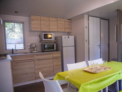 Cliquez pour découvrir toutes les photos de l'HÉBERGEMENT ! mobil-home - Lac De Bonnefon photo 2