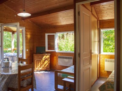Cliquez pour découvrir toutes les photos de l'HÉBERGEMENT ! chalet - Lac De Bonnefon photo 6