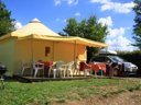 Cliquez pour découvrir toutes les photos de l'HÉBERGEMENT ! bungalow toilé - camping Lac De Bonnefon photo 4