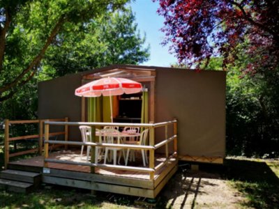 tente en toile et bois - Le Barralet photo 1