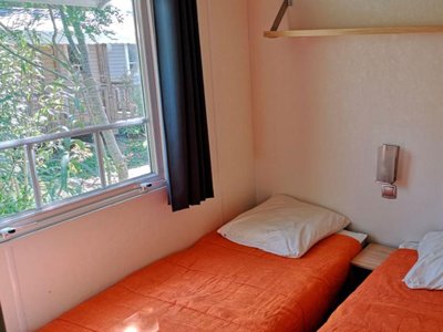 Cliquez pour découvrir toutes les photos de l'HÉBERGEMENT ! mobil-home - Le Barralet photo 4