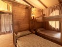 Cliquez pour découvrir toutes les photos de l'HÉBERGEMENT ! tente en toile et bois - camping Delle Rose photo 7