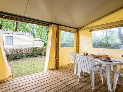 Cliquez pour découvrir toutes les photos de l'HÉBERGEMENT ! bungalow toilé - Maeva Respire La Comtesse photo 10