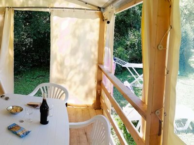 Cliquez pour découvrir toutes les photos de l'HÉBERGEMENT ! mobil-home - Les Bords De Loue photo 8