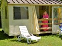 Cliquez pour découvrir toutes les photos de l'HÉBERGEMENT ! mobil-home - camping Les Bords De Loue photo 2