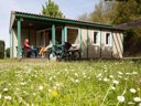 Cliquez pour découvrir toutes les photos de l'HÉBERGEMENT ! chalet - camping Le Moulin Du Bel Air photo 2
