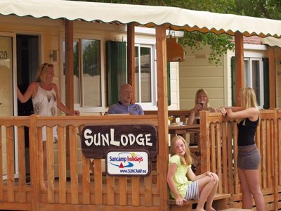 Cliquez pour découvrir toutes les photos de l'HÉBERGEMENT ! mobil-home - Leï Suves photo 3