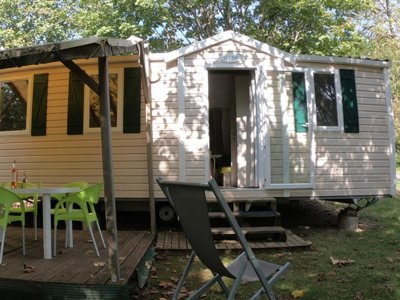 Cliquez pour découvrir toutes les photos de l'HÉBERGEMENT ! mobil-home - Au P'tit Bonheur photo 3