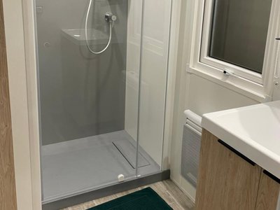Cliquez pour découvrir toutes les photos de l'HÉBERGEMENT ! mobil-home - Au P'tit Bonheur photo 3