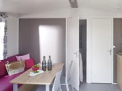 Cliquez pour découvrir toutes les photos de l'HÉBERGEMENT ! mobil-home - Le Verger De Jastres photo 2