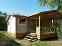 Cliquez pour découvrir toutes les photos de l'HÉBERGEMENT ! chalet - camping Le Verger De Jastres photo 2