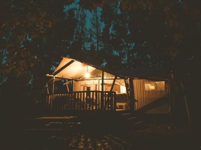 Cliquez pour découvrir toutes les photos de l'HÉBERGEMENT ! bungalow toilé - U Casone photo 7