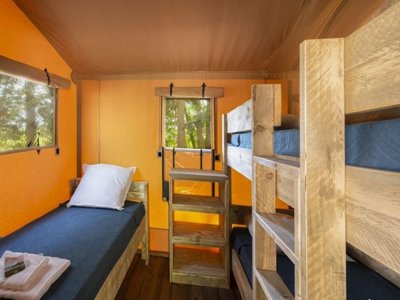 Cliquez pour découvrir toutes les photos de l'HÉBERGEMENT ! bungalow toilé - U Casone photo 7