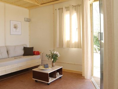 Cliquez pour découvrir toutes les photos de l'HÉBERGEMENT ! chalet - Bagheera Naturiste photo 2