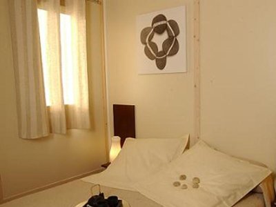 Cliquez pour découvrir toutes les photos de l'HÉBERGEMENT ! chalet - Bagheera Naturiste photo 4