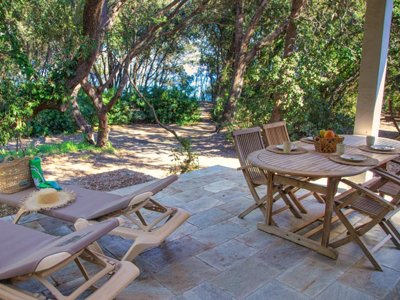 Cliquez pour découvrir toutes les photos de l'HÉBERGEMENT ! villa - Bagheera Naturiste photo 4