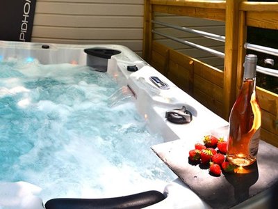 Cliquez pour découvrir toutes les photos de l'HÉBERGEMENT ! mobil-home - Merendella photo 2