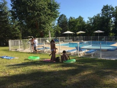 Cliquez pour découvrir toutes les photos de l'ÉTABLISSEMENT ! camping Les Bois De Prayssac photo 2