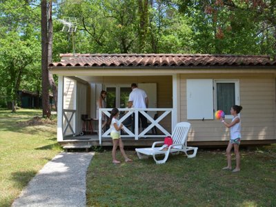 Cliquez pour découvrir toutes les photos de l'ÉTABLISSEMENT ! camping Les Bois De Prayssac photo 20