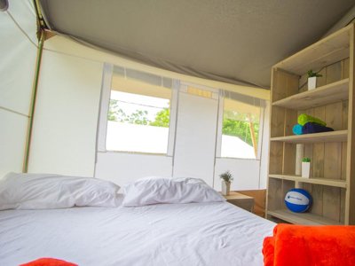 Cliquez pour découvrir toutes les photos de l'HÉBERGEMENT ! tente en toile et bois - Krk Premium Resort photo 4