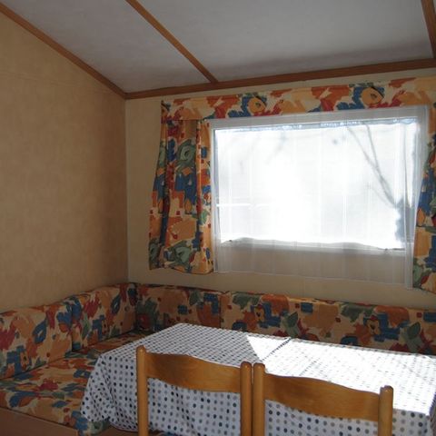 Cliquez pour découvrir toutes les photos de l'HÉBERGEMENT ! mobilhome - De La Gare photo 3