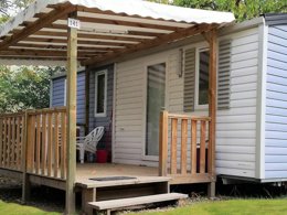 Camping Pas Cher vous présente avec son site Officiel campingpascher.fr, le Camping Paradis - Vallespir classé 3 étoiles, situé sur la commune de Arles Sur Tech dans le département Pyrénées-orientales (Languedoc Roussillon) en France. Le camping Paradis - Vallespir, vous présente un hébergement de type mobil-home de 30 m² pour 8 personnes avec climatisation et télévision. Le camping Paradis - Vallespir vous proposeun séjour PAS CHER avec une REMISEdu sam. 04 juillet au sam. 11 juillet 2026, en promotion à -45% pour 7 nuits à 927,85 € au lieu de 1687,0 € soit une Économie de 759,15 €. Cette location propose 171 dates différentes pour réserver votre séjour. Découvrez également les 12 autres gammes d'hébergements du camping. Les Avis clients pour le Camping Paradis - Vallespir sont excellents avec une note moyenne de 8 sur 10. LacMerRivière, Piscine chauffée, Piscine extérieure, Animations familiales, Club enfants, Aire de jeux enfants, Baby-foot, Court de tennis, Parcours sportif, Ping-pong, Pétanque, Terrain multisports, Trampoline, Bar, Plats à emporter, Restaurant, Épicerie,... En savoir plus : cliquez-ICI.