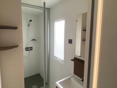 Cliquez pour découvrir toutes les photos de l'HÉBERGEMENT ! mobil-home - De La Vallée photo 6