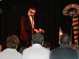 Camping Pas Cher vous présente avec son site Officiel campingpascher.fr, le Camping De La Vallée classé 3 étoiles, situé sur la commune de Saint Jean Pla De Corts dans le département Pyrénées-orientales (Languedoc Roussillon) en France. Le camping De La Vallée, vous présente un hébergement de type mobil-home de 25 m² pour 5 personnes. Le camping De La Vallée vous propose du sam. 04 avril au sam. 11 avril 2026 pour 7 nuits à 345€. Cette location propose 45 dates différentes pour réserver votre séjour. Découvrez également les 8 autres gammes d'hébergements du camping. Les Avis clients pour le Camping De La Vallée sont excellents avec une note moyenne de 10 sur 10. Piscine chauffée, Piscine extérieure, Animations familiales, Aire de jeux enfants, Baby-foot, Canoë-kayak, Court de tennis, Ping-pong, Piscine, Pétanque, Randonnée, Salle de jeux vidéo, Terrain de football, Terrain multisports, Bar, Dépôt de pain, Snack/Bar,... En savoir plus : cliquez-ICI.