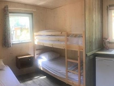 Cliquez pour découvrir toutes les photos de l'HÉBERGEMENT ! chalet - Les Casteillets photo 4