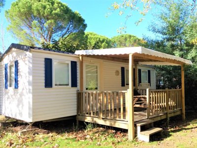Cliquez pour découvrir toutes les photos de l'HÉBERGEMENT ! mobil-home - Les Casteillets photo 2